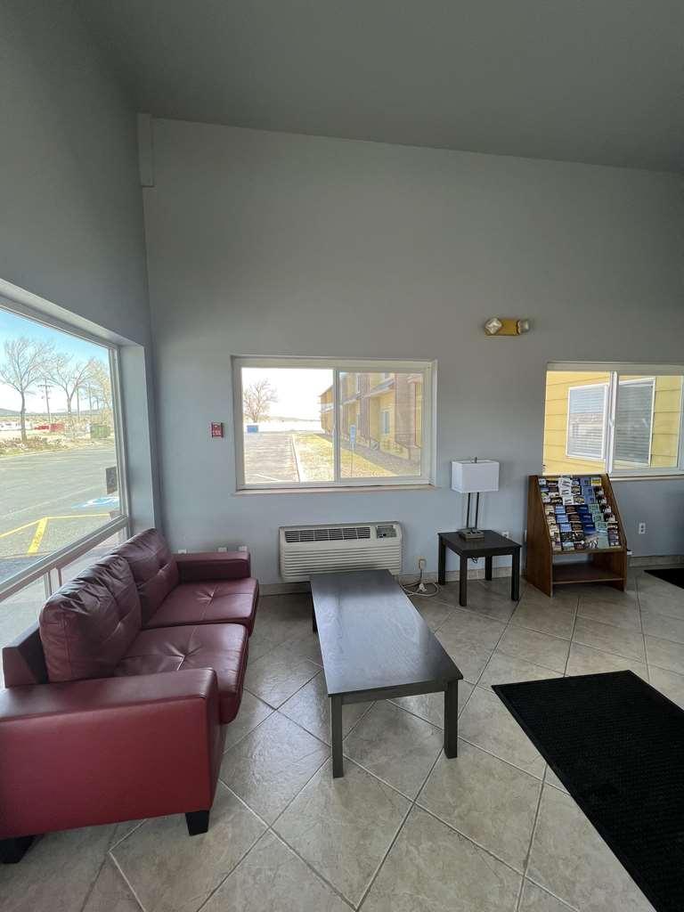 Surestay Hotel By Best Western Wells Beltér fotó